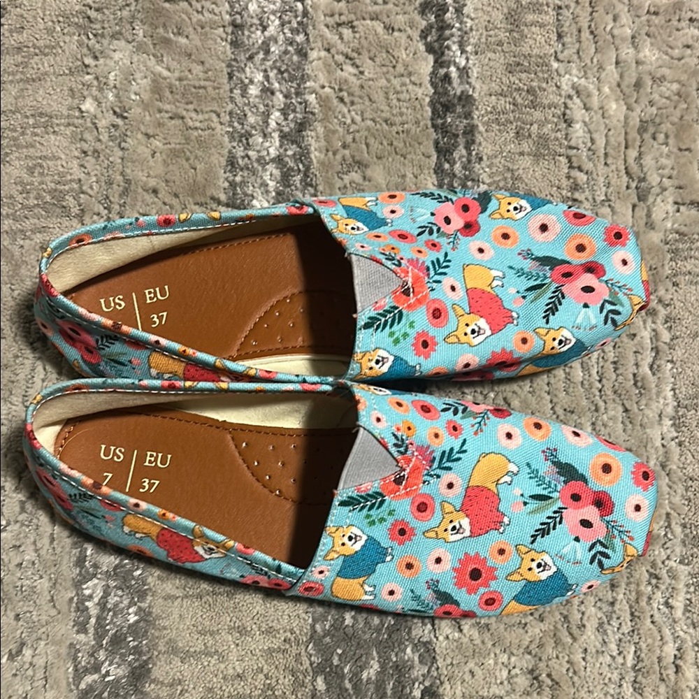 Floral Corgi Print Slip-On Shoes